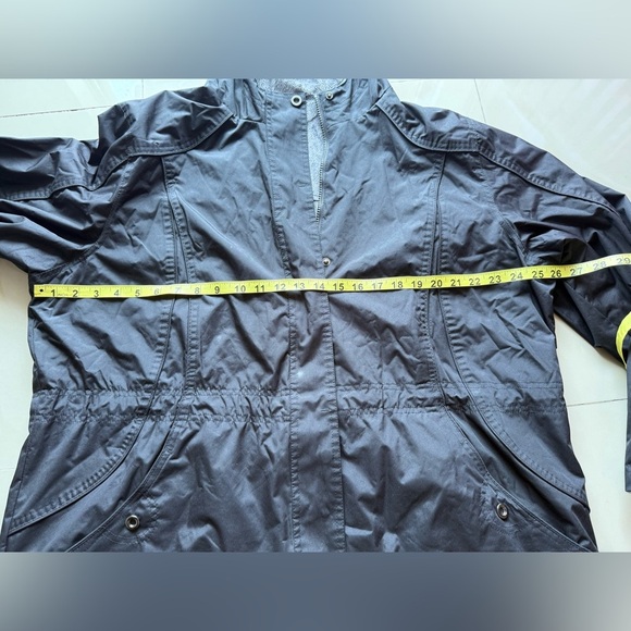St.John’s Bay woman reversible utility jacket black gray cinched waist size 1X - Picture 14 of 16